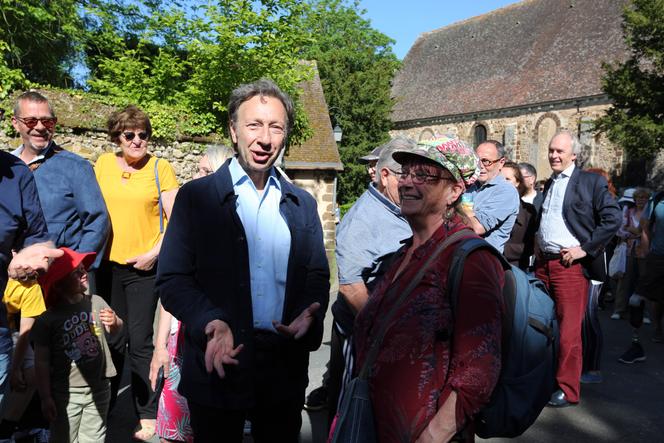 Stéphane Bern, lors de l’ouverture au public du jardin du collège royal et militaire, à Thiron-Gardais (Eure-et-Loir), le 3 mai 2025.