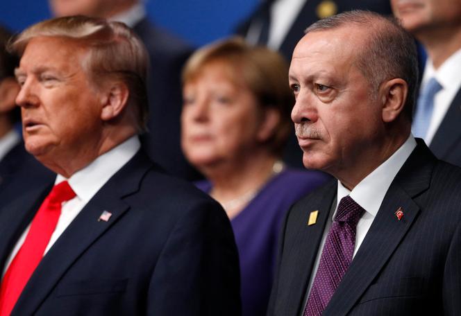 Le président des Etats-Unis, Donald Trump, et le président turc, Recep Tayyip Erdogan, lors du sommet de l’OTAN à Watford, près de Londres, le 4 décembre 2019.