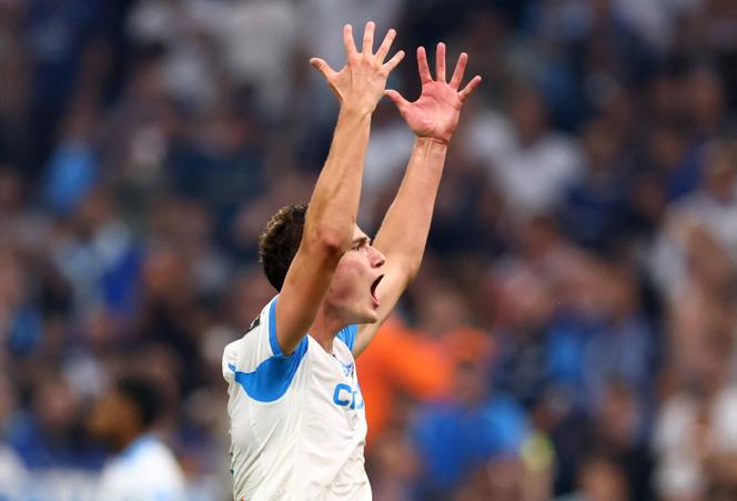 Benjamin Pavard, lors de la victoire de l’OM face au PSG, à Marseille, le 22 septembre 2025. 