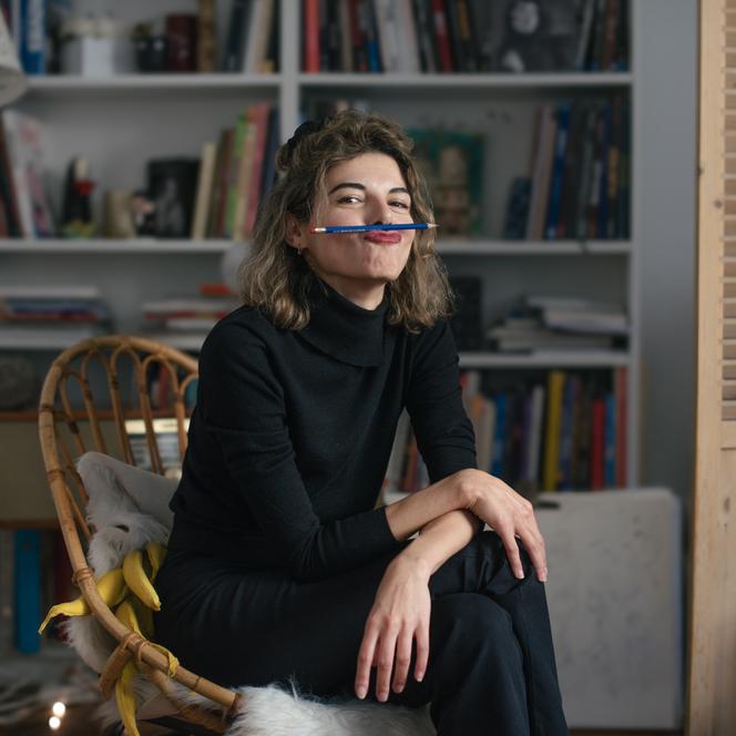 Mansoureh Kamari, dans son atelier, à Paris, le 3 septembre 2025.