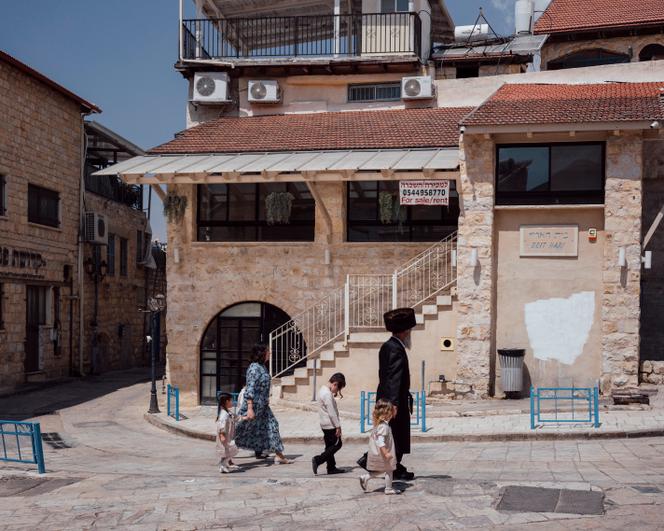 Dans le centre-ville de Safed, qui compte une importante population juive ultraorthodoxe, en Israël, le 25 août 2024.