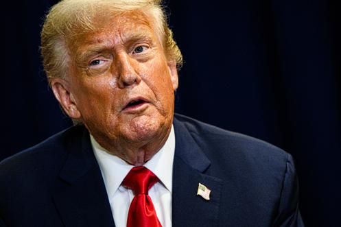 Donald Trump, lors de sa rencontre avec Emmanuel Macron, au siège de l’ONU, à New York, le 23 septembre 2025.