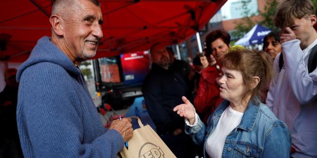 En République tchèque, des élections législatives dominées par la question du soutien à l’Ukraine