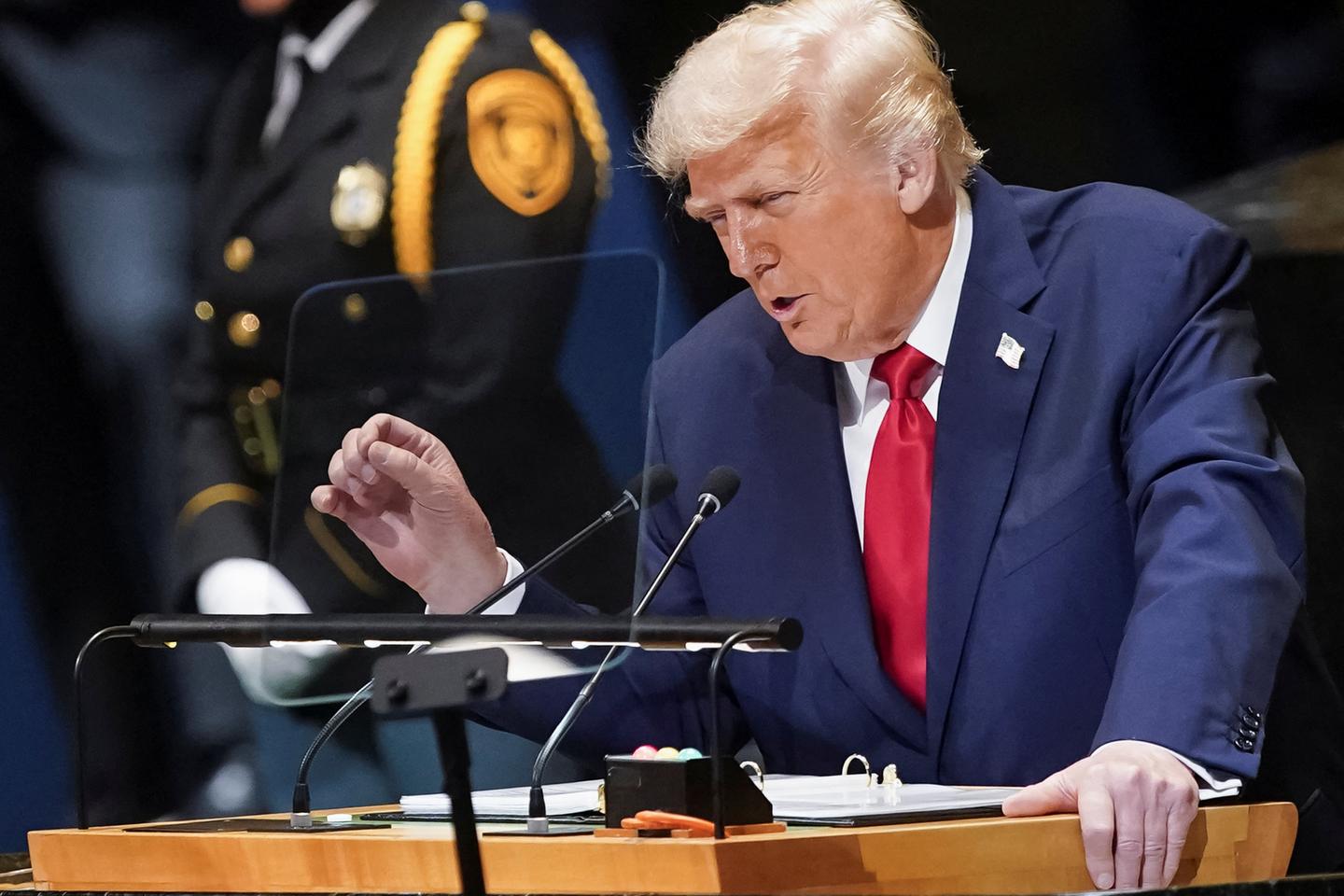 Trump attacks UN, Europe and climate change in fiery UN return