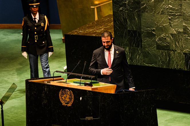 Le président syrien, Ahmed Al-Charaa, au siège de l’ONU à New York, le 24 septembre 2025.