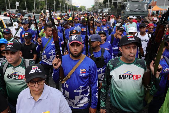 Une marche organisée par le gouvernement en soutien au président Nicolas Maduro, à Caracas (Venezuela), le 23 septembre 2025.