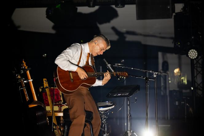 Asaf Avidan, au Montreux Jazz Festival, le 7 juillet 2024.