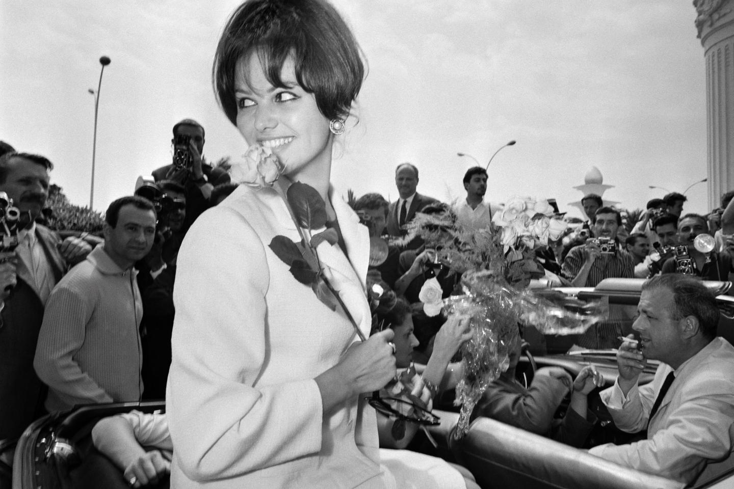 Mort deÂ Claudia CardinaleÂ : Â«Â Muse des plus grands, elle incarna avec Ã©clat...