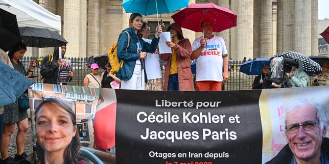 Les familles des prisonniers français en Iran entre espoir et prudence