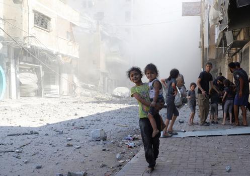 Sur les lieux d’une frappe israélienne contre une maison, dans la ville de Gaza, le 26 septembre 2025.