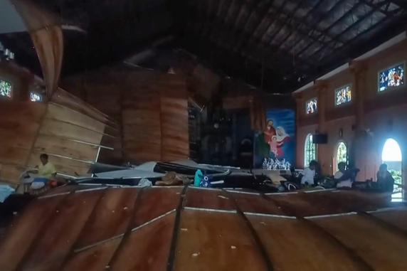 L’église de l’Immaculée-Conception, apèrs le passage de la tempête tropicale Bualoi, à Masbate City (Philippines), le 26 septembre 2025.