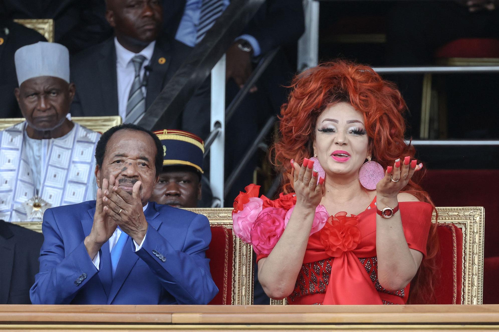 Cameroun : le président Paul Biya, candidat invisible à la veille de la ...