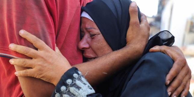 En direct, Gaza : 24 Palestiniens tués depuis l’aube ; l’armée israélienne émet un nouvel ordre avant le bombardement d’une tour de la ville de Gaza