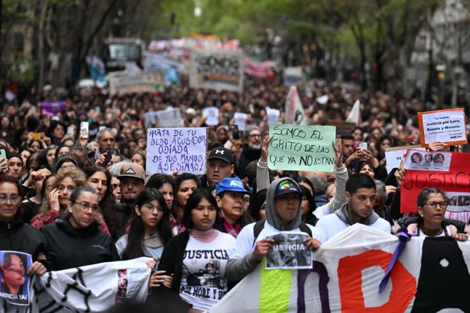 Manifestation organisée par des groupes de défense des droits de l’homme après les meurtres de trois jeunes femmes. A Buenos Aires, le 27 septembre 2025.
