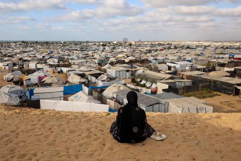 Vue générale du camp de déplacés de Khan Younès, dans la bande de Gaza, le 29 septembre 2025.
