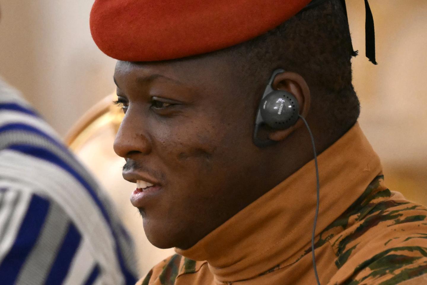 Burkina Faso: Le Capitaine Traoré Confirme l'Arrestation de Six Fonctionnaires Ivoiriens, Attise les Tensions Frontalières