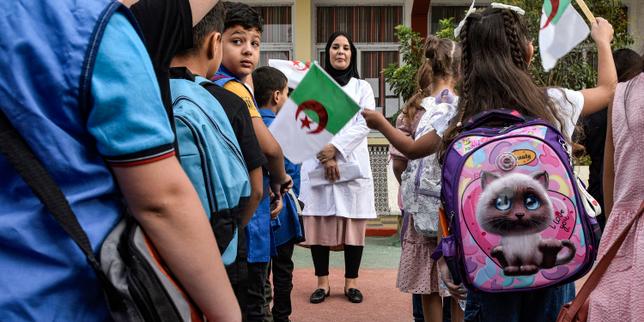 Alger veut marginaliser le français au profit de l’anglais
