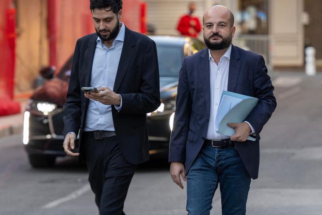 David Rachline, maire RN de Fréjus, arrivant au tribunal correctionnel de Draguignan (Var), le 30&nbsp;septembre&nbsp;2025.