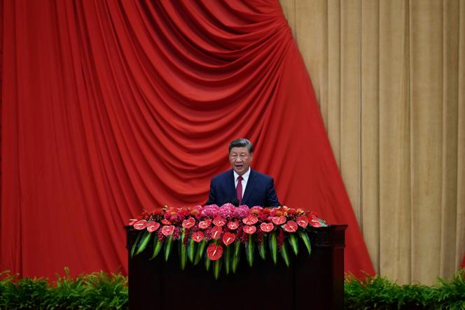 O presidente chinês Xi Jinping em Pequim em 30 de setembro de 2025.