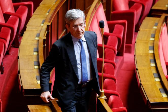 Le député centriste de la Marne et rapporteur du budget, Charles de Courson, à Paris, le 28 avril 2025. 