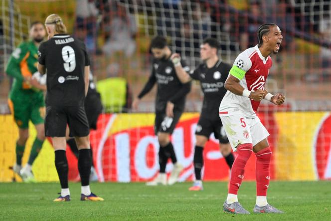 Le Monégasque Thilo Kehrer après le but d’Eric Dier, face à Manchester City, en Ligue des champions, au Stade Louis-II, à Monaco, le 1ᵉʳ octobre 2025.