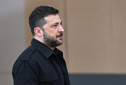 Le président ukrainien, Volodymyr Zelensky, à son arrivée au sommet de la Communauté politique européenne (CPE), jeudi 2 octobre à Copenhague.