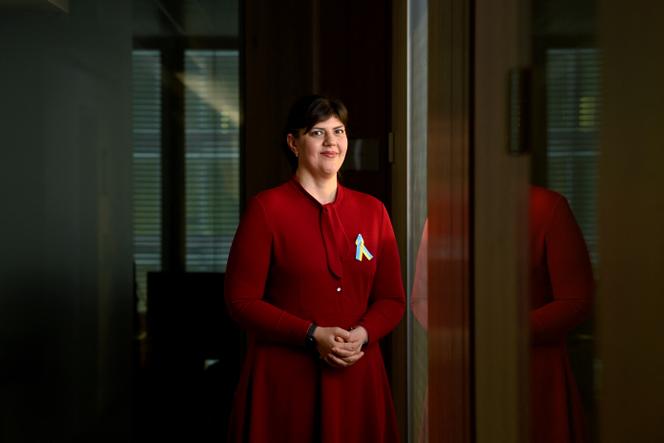 La procureure en chef du parquet européen (EPPO), Laura Kövesi, au siège de l’EPPO, à Luxembourg, le 1er mars 2023.