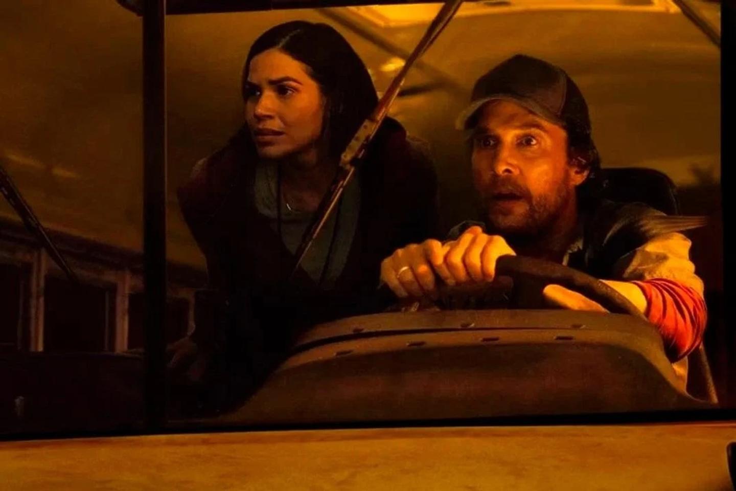 Â«Â The Lost BusÂ Â», sur Apple TV+Â : le film catastrophe renaÃ®t des cendres de la...