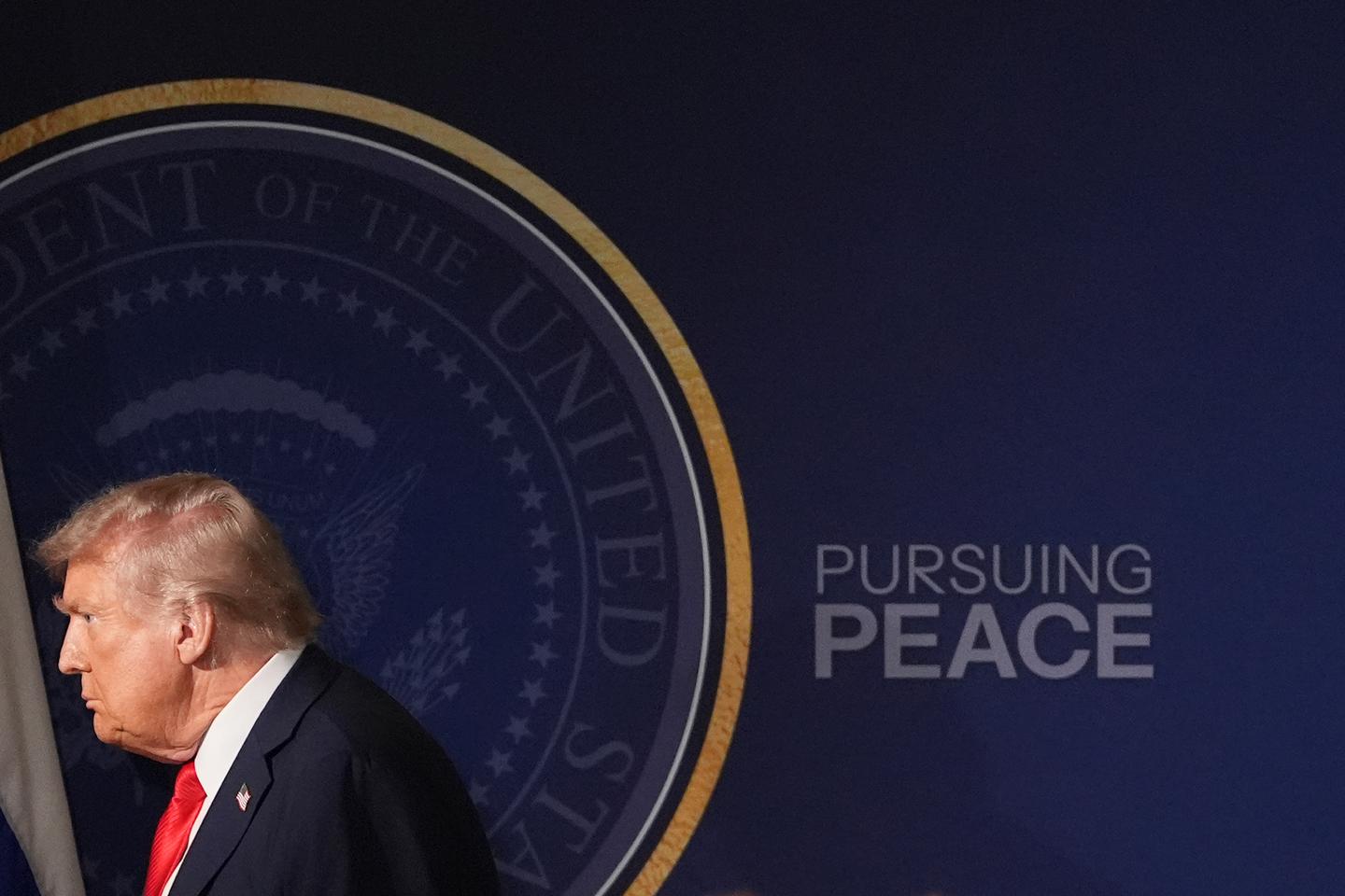 Donald Trump annonce un sommet surprise avec Vladimir Poutine « dans les deux prochaines semaines »