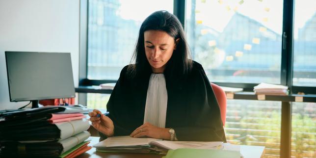 « Selon vous, qu’est-ce que vous êtes en capacité de payer ? » : avec une juge chargée du surendettement, à Nantes