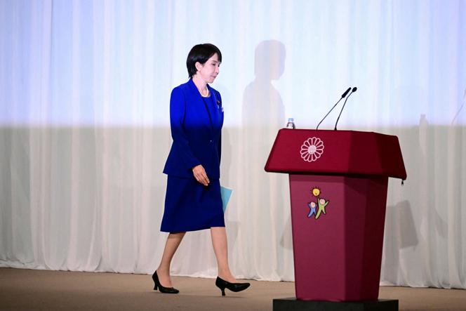 Sanae Takaichi, la nouvelle présidente du Parti libéral démocrate (PLD), le parti au pouvoir au Japon, lors d’une conférence de presse à Tokyo, au Japon, le 4 octobre 2025.