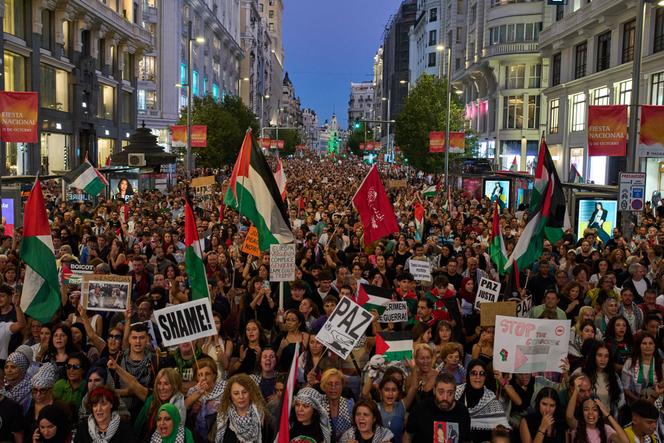 Manifestation pour réclamer la fin de la guerre dans la bande de Gaza, à Madrid, le 4 octobre 2025.