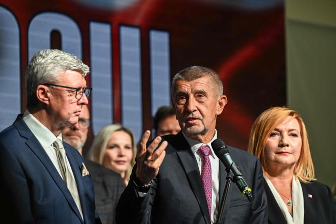 Andrej Babis après sa victoire aux élections législatives, à Prague, le 4 octobre 2025. 