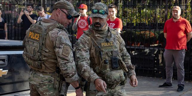 Donald Trump Menace D’instaurer L’état D’urgence Et D’envoyer L’armée Dans Les Villes Américaines