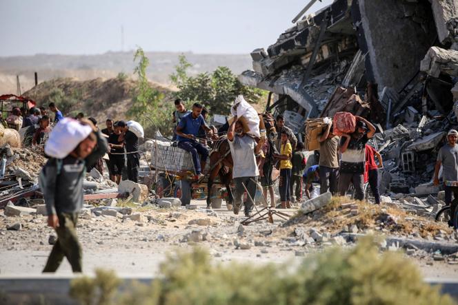 Un point de distribution de nourriture géré par la Gaza Humanitarian Foundation, soutenue par les Etats-Unis et Israël, près du corridor de Netzarim, dans le centre de la bande de Gaza, le 5 octobre 2025.