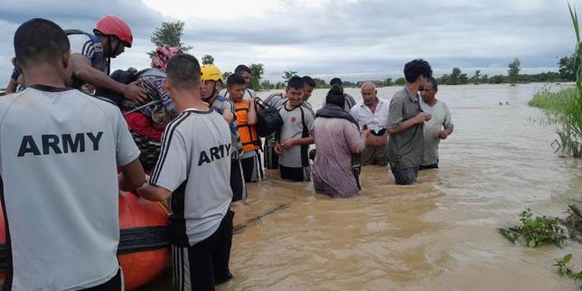 Inondations en Inde et au Népal : plus de 70 morts et les secours à pied d’œuvre