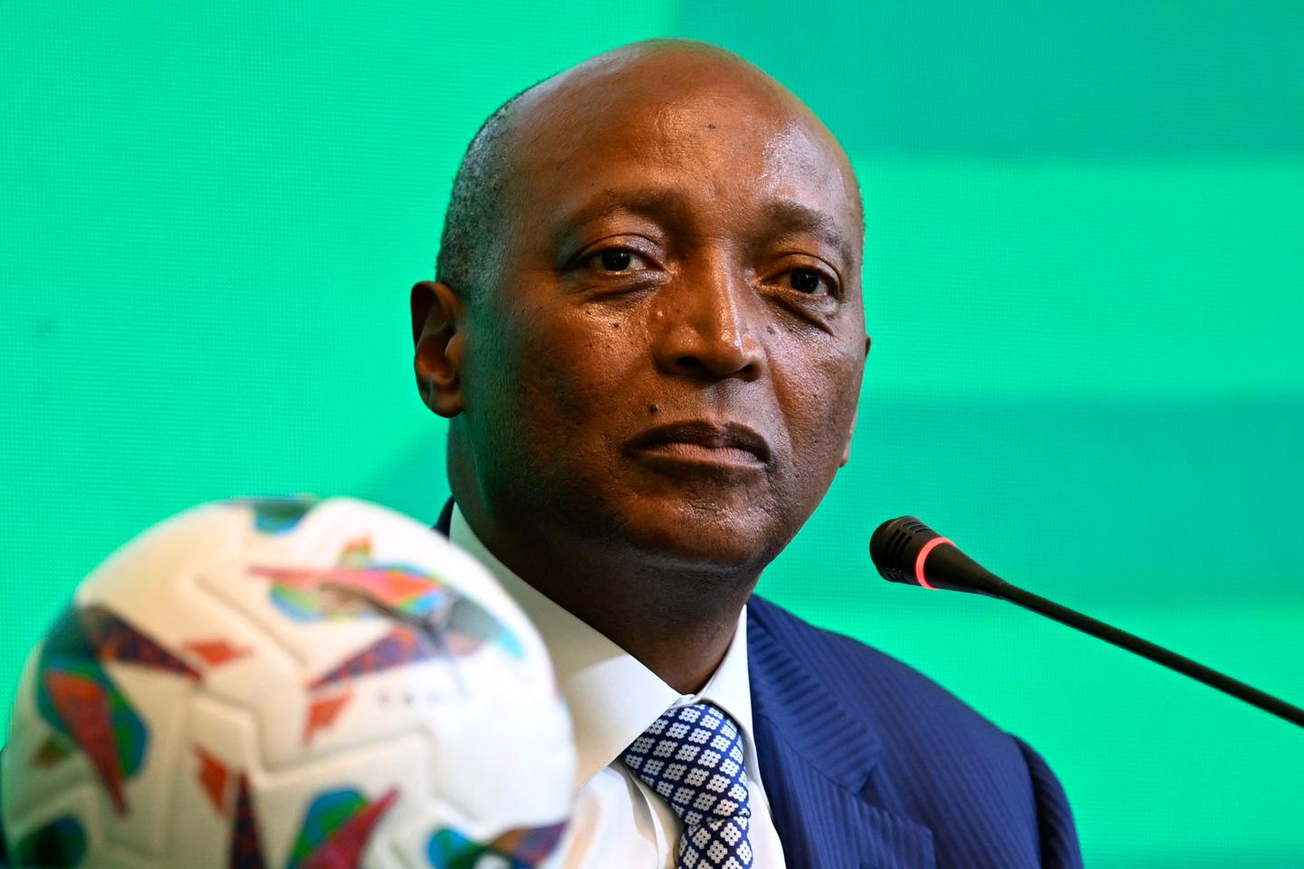 Le patron du football africain « confiant » pour la CAN 2025, malgré les manifestations au Maroc