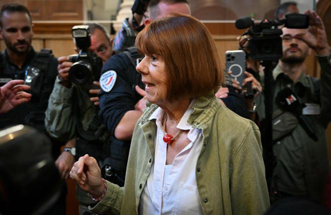 Gisèle Pelicot lors du procès en appel d’Husamettin Dogan, au tribunal, à Nîmes, le 7 octobre 2025.