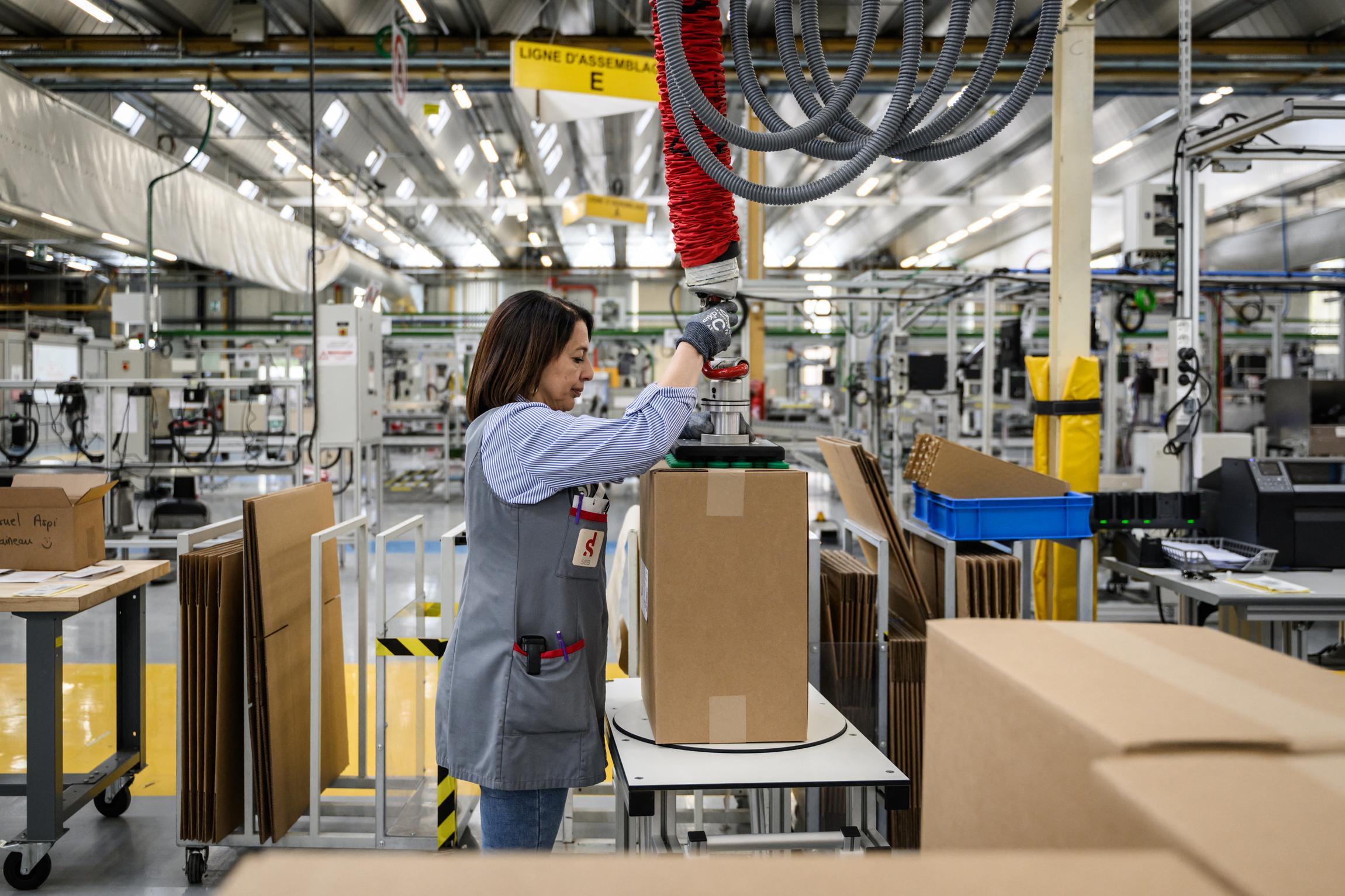 SEB dévisse en Bourse : « Le petit électroménager reste en croissance ...