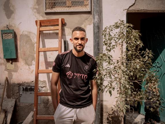 Othman, ancien patient de l’hôpital Hassan-II d’Agadir, dénonce un manque de suivi de la part de l’établissement public et a dû s’orienter vers une clinique privée.
