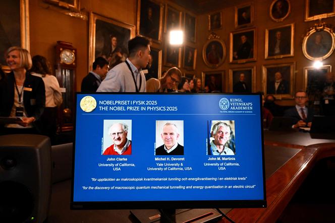 A l’Académie royale des sciences de Suède, à Stockholm, le 7 octobre 2025. 