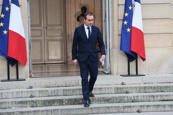 Le premier ministre démissionnaire, Sébastien Lecornu, à l’Hôtel de Matignon, à Paris, le 8 octobre 2025.