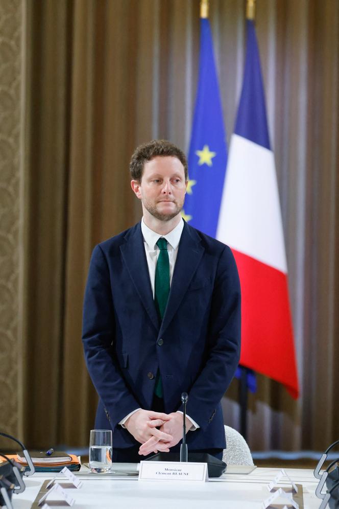 Le haut-commissaire au plan, Clément Beaune, à l’ouverture du conseil de planification écologique à l’Élysée, à Paris, le 31 mars 2025. 