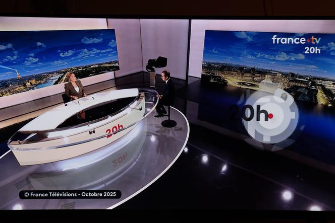 Le premier ministre démissionnaire, Sébastien Lecornu, sur le plateau du « 20 heures » de France 2, à Paris, le 8 octobre 2025.