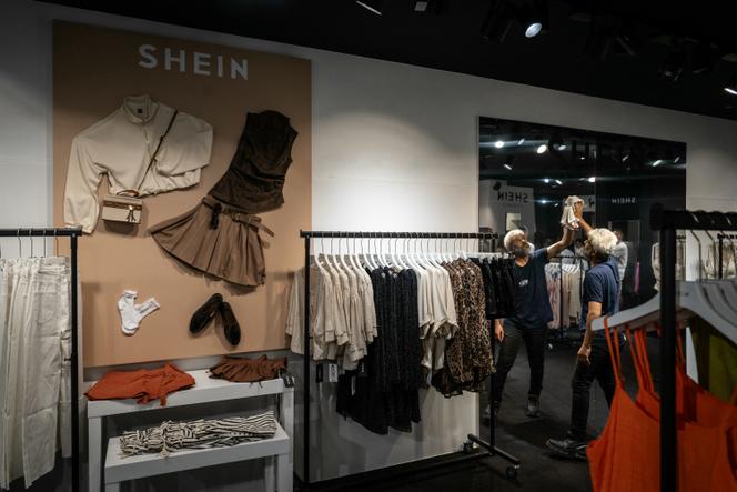 Un pop-up store Shein, à Dijon, le 26 juin 2025. 