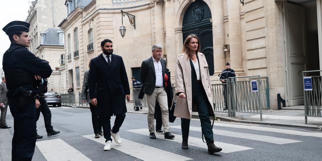 Entre les « insoumis » et les socialistes, le refus de choisir de Marine Tondelier