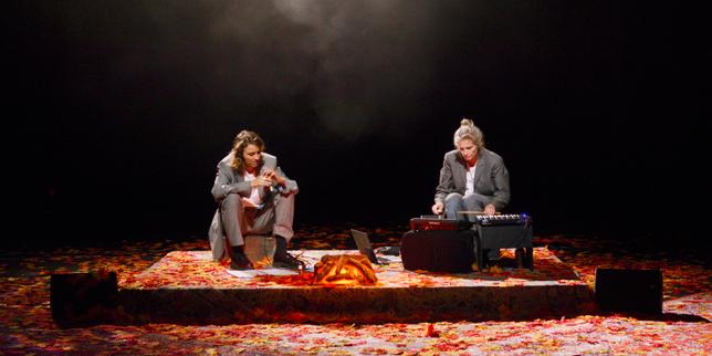 Aux Bouffes du Nord, « Voir clair avec Monique Wittig » et surtout avec Adèle Haenel