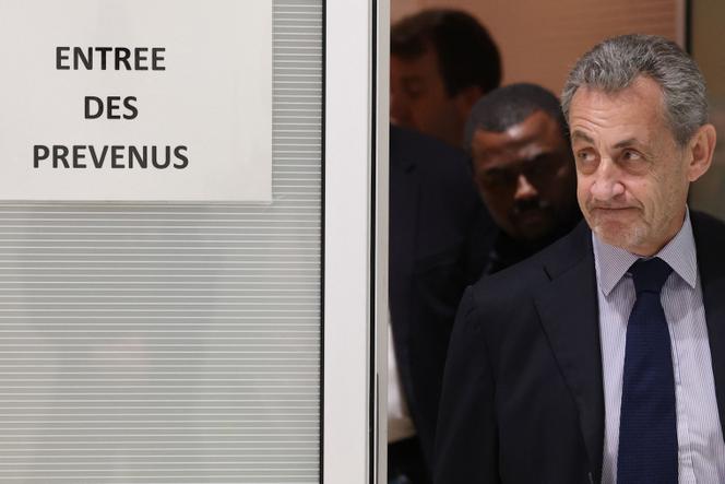 L’ancien président Nicolas Sarkozy, à l’issue du jugement, au tribunal de Paris, le 25 septembre 2025.