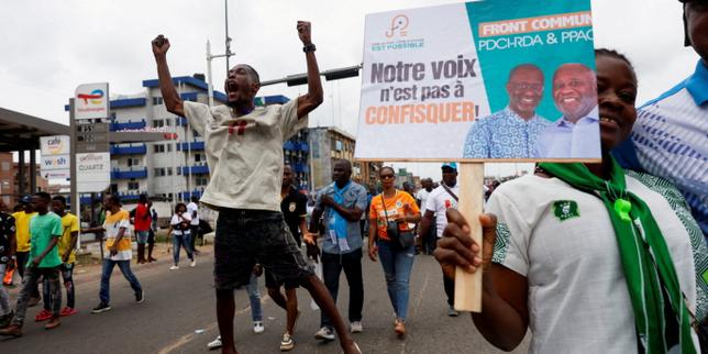 En Côte d’Ivoire, treize membres du principal parti d’opposition ont été arrêtés, selon leur avocat