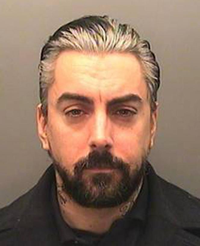 Portrait de l’ancien chanteur britannique Ian Watkins diffusé par la police de South Wales, en décembre 2013.